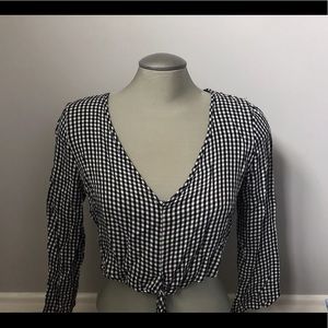 Plaid tie up blouse